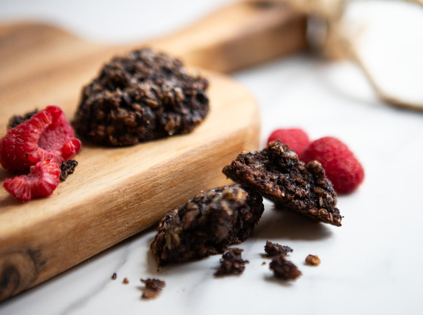 Chocolate Raspberry Oatmeal Cookie